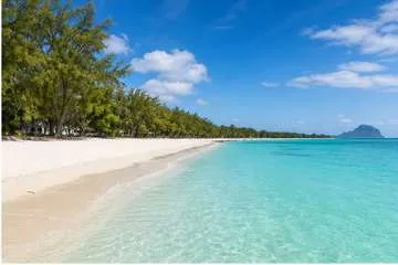 Flic en Flac Public Beach