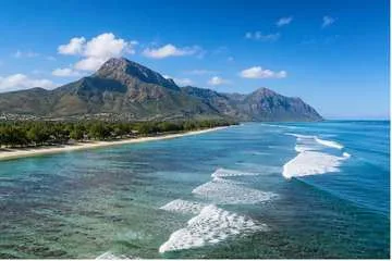 Tamarin Bay