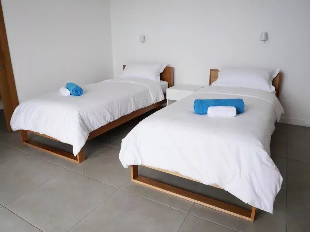 TAMARIN – Modern 3-bedroom villa with pool for long-term rental