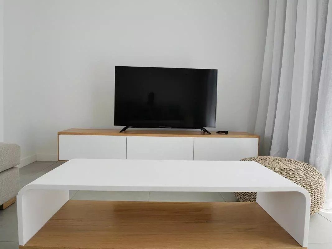 TAMARIN – Modern 3-bedroom villa with pool for long-term rental
