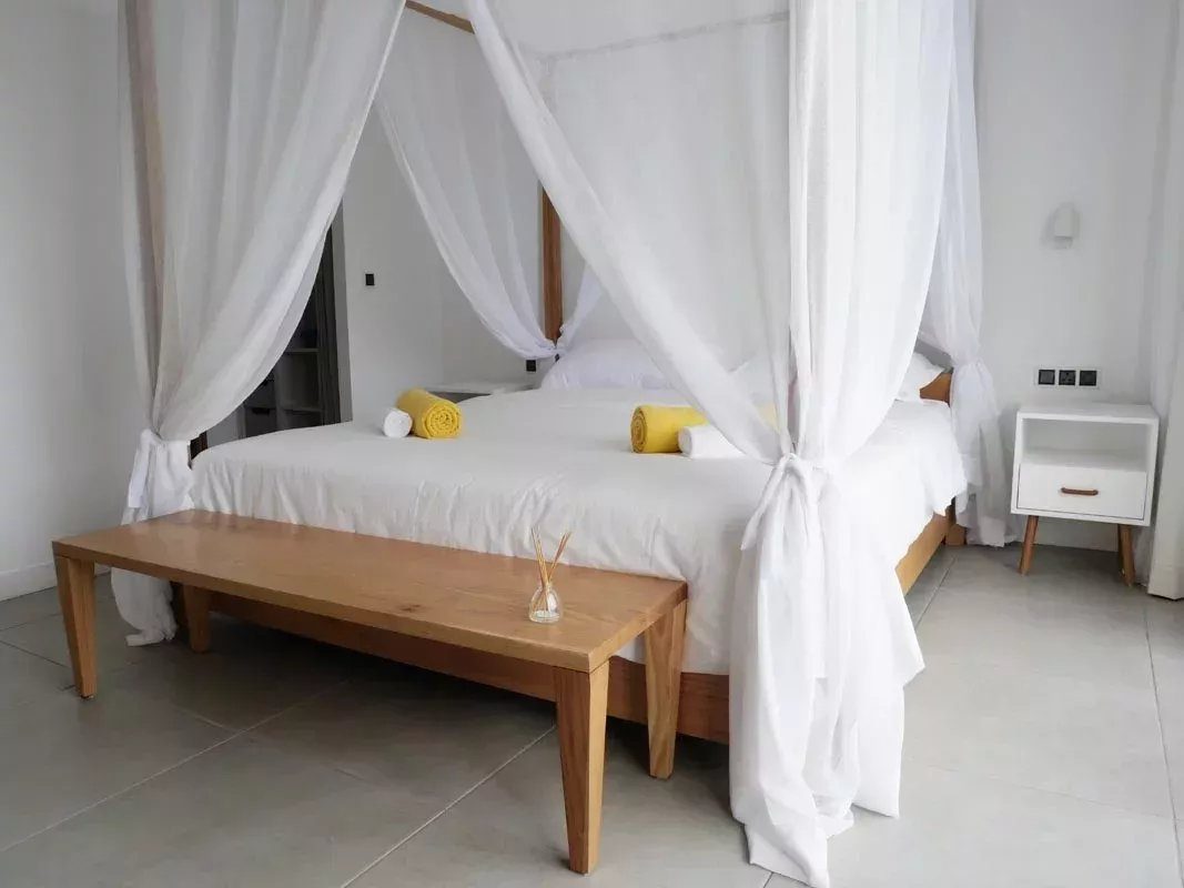 TAMARIN – Modern 3-bedroom villa with pool for long-term rental