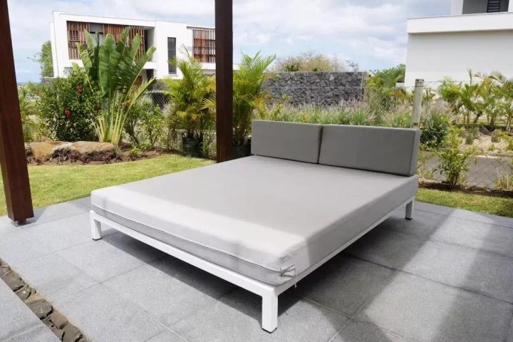 TAMARIN – Villa moderne de 3 chambres avec piscine à la location long terme