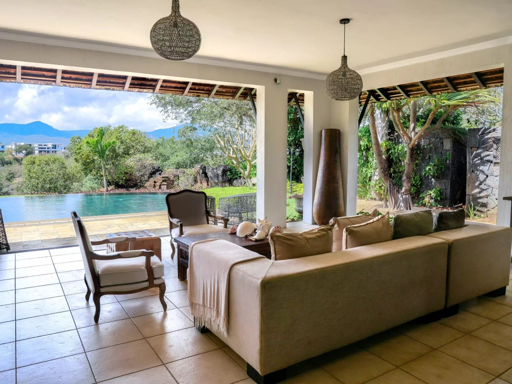 TAMARIN – Exceptionnelle villa de prestige sur le golf à vendre