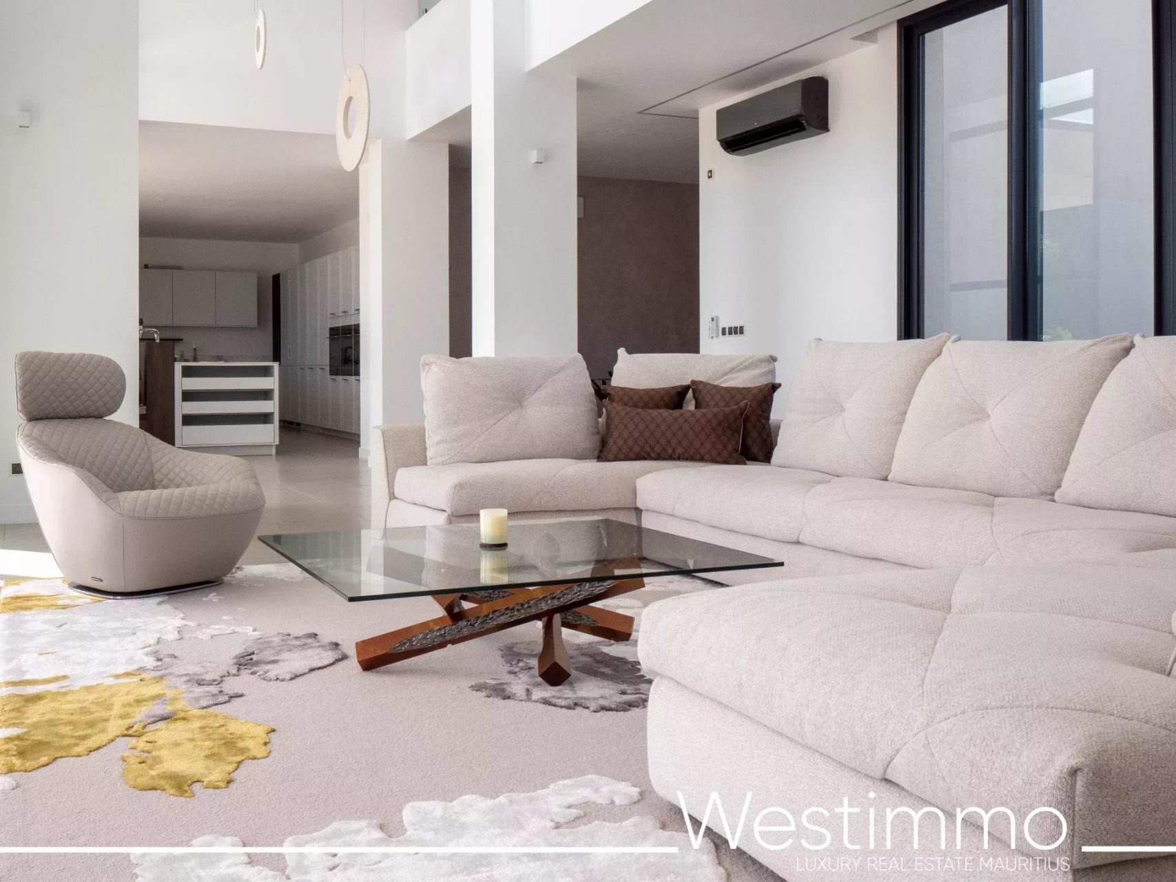 TAMARIN – Villa contemporaine de prestige sur 2500 m² en résidence sécurisée à vendre