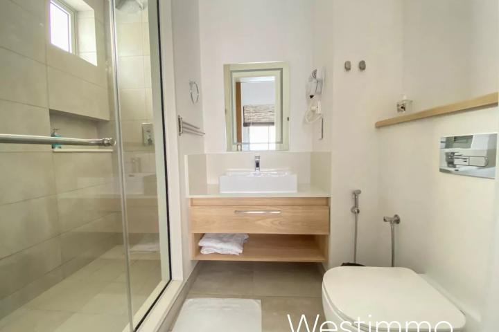 Appartement de 3 chambres au bord du lagon à louer à Grand Gaube