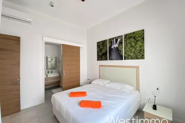 Appartement de 3 chambres au bord du lagon à louer à Grand Gaube