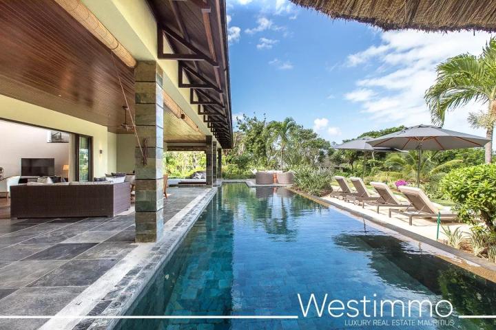 Villa d'Exception avec Vue Panoramique à vendre à Beau Champ
