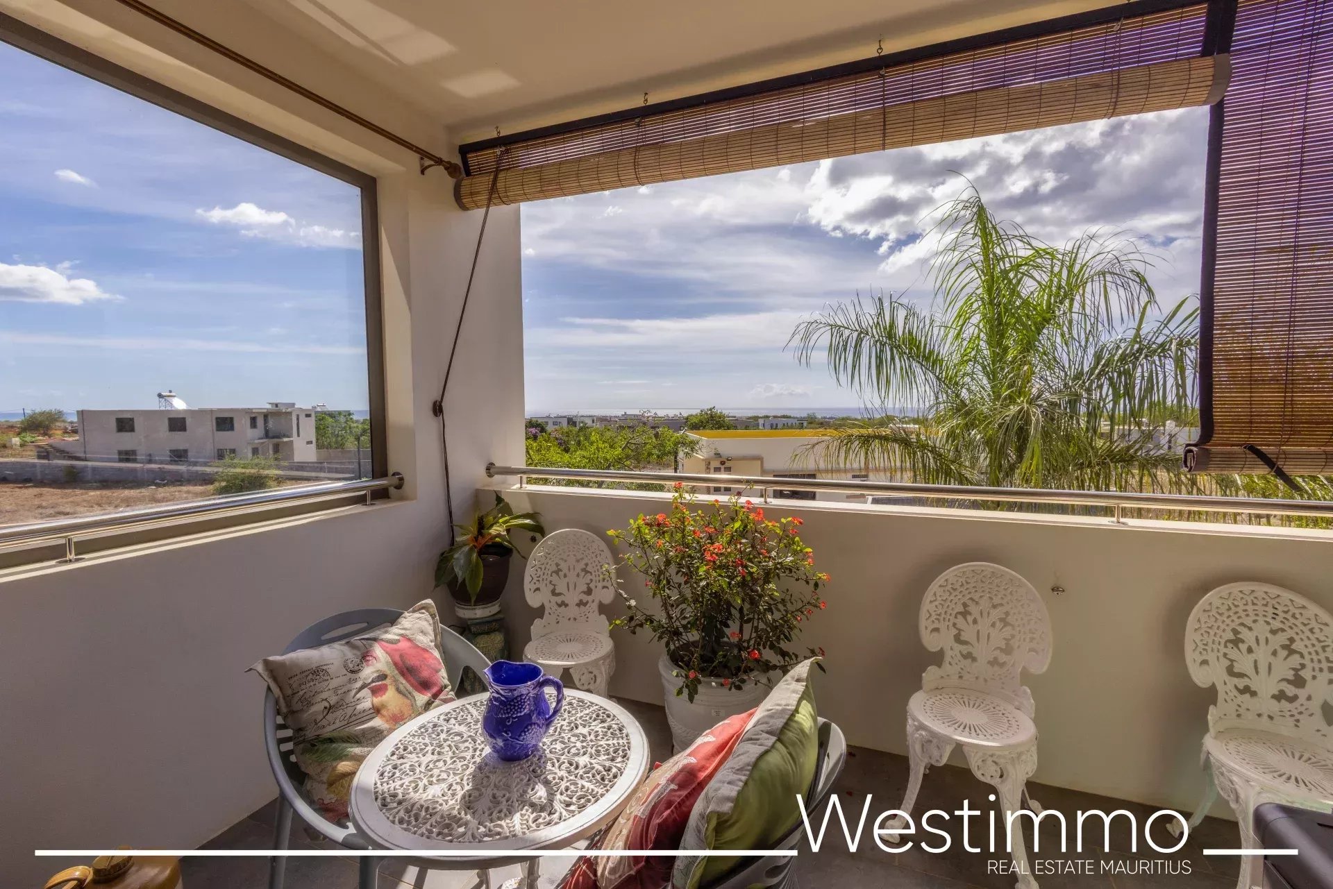 FLIC EN FLAC - cosy, spacious 3-bedroom apartment for long-term rental