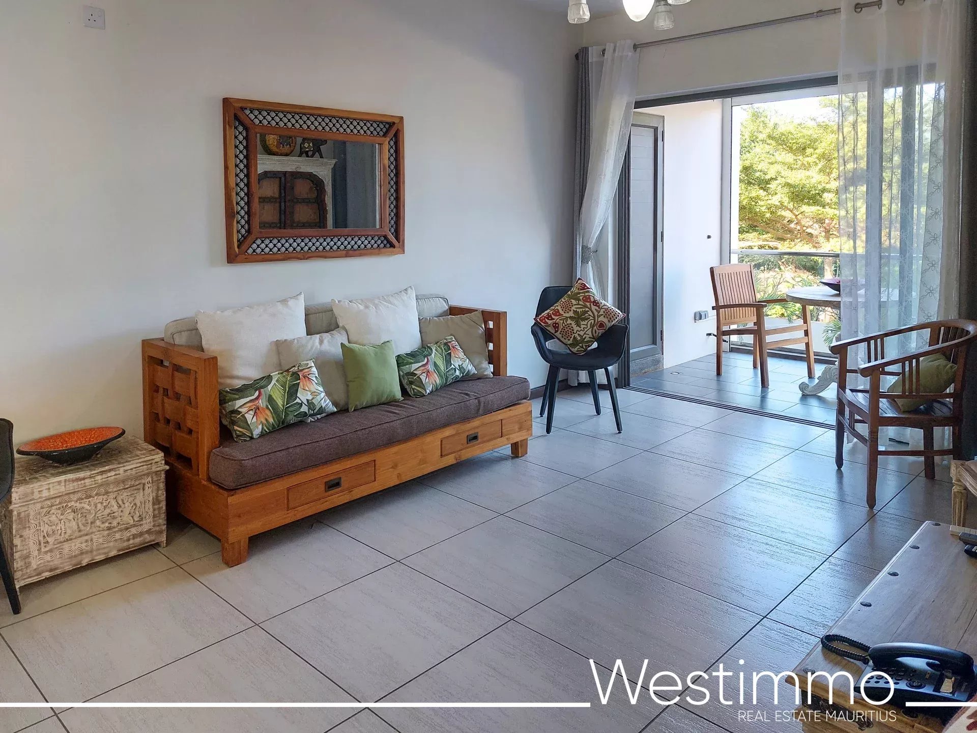 FLIC EN FLAC - cosy, spacious 3-bedroom apartment for long-term rental
