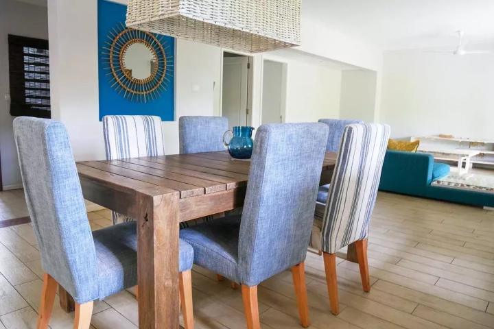 Appartement meublé 3 chambres avec jardin à vendre à Tamarin