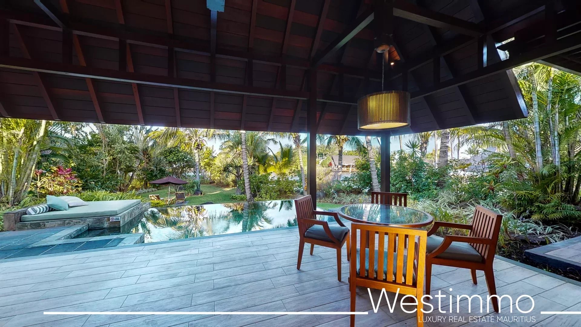 Magnifique villa suite rénovée avec piscine privée et vue mer dans un complex 5 etoiles