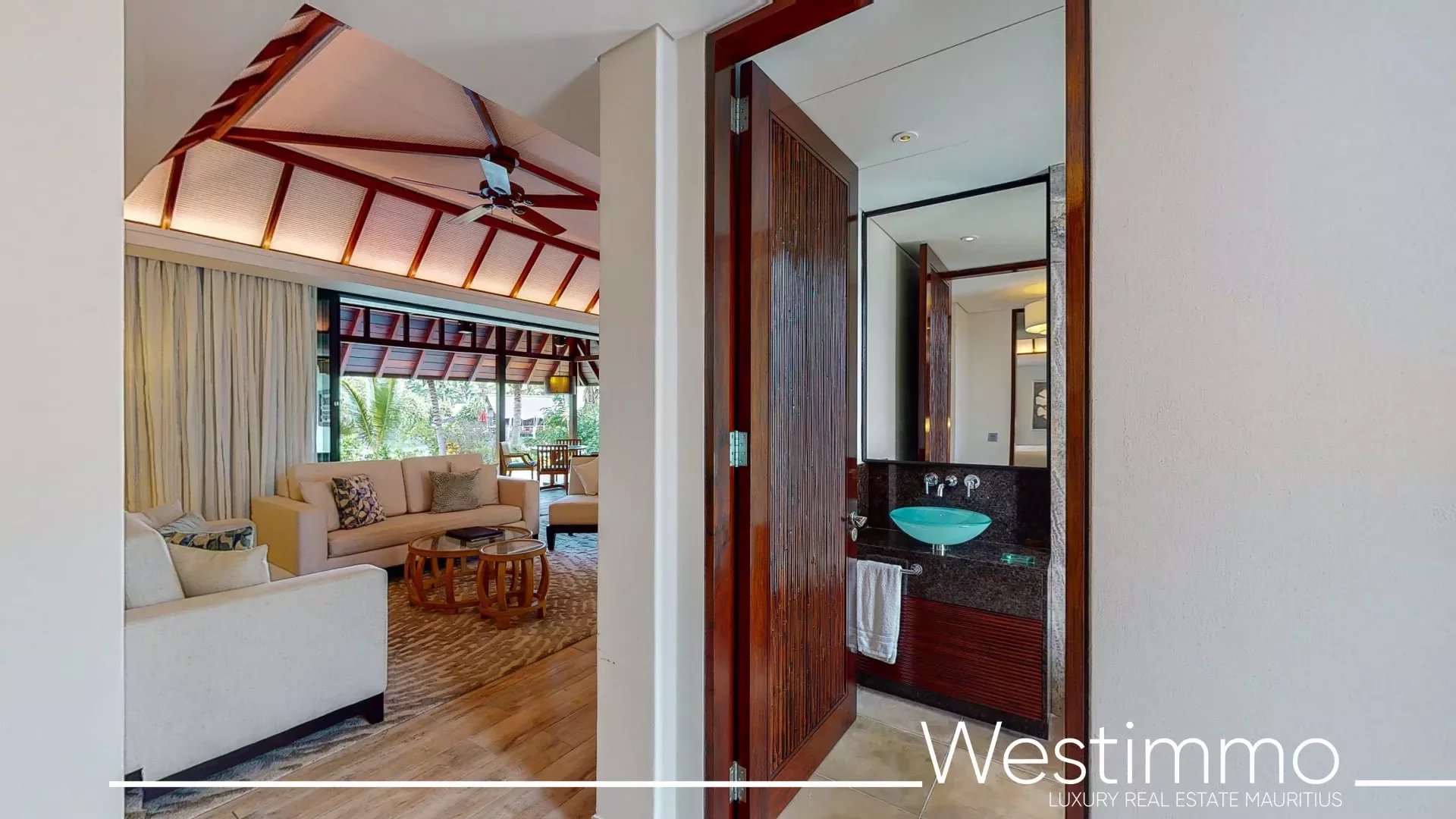 Magnifique villa suite rénovée avec piscine privée et vue mer dans un complex 5 etoiles