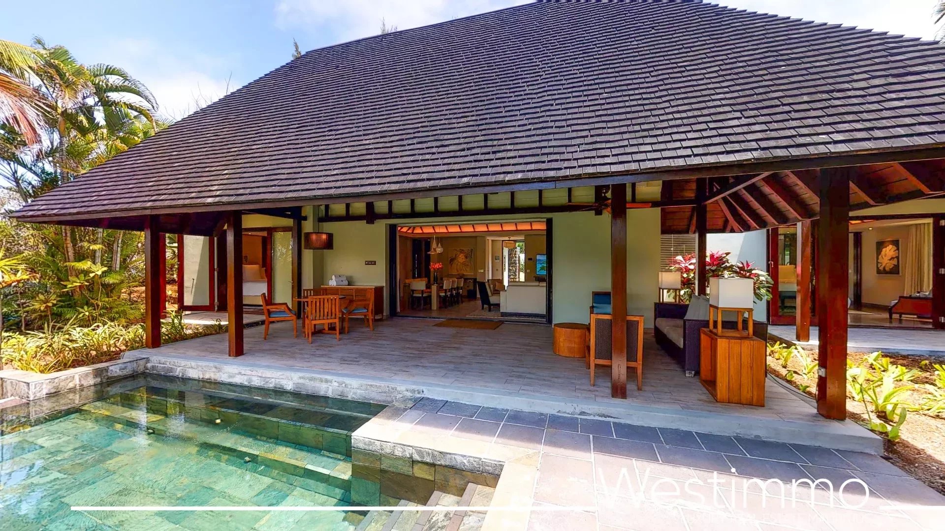 Magnifique villa suite rénovée avec piscine privée et vue mer dans un complex 5 etoiles