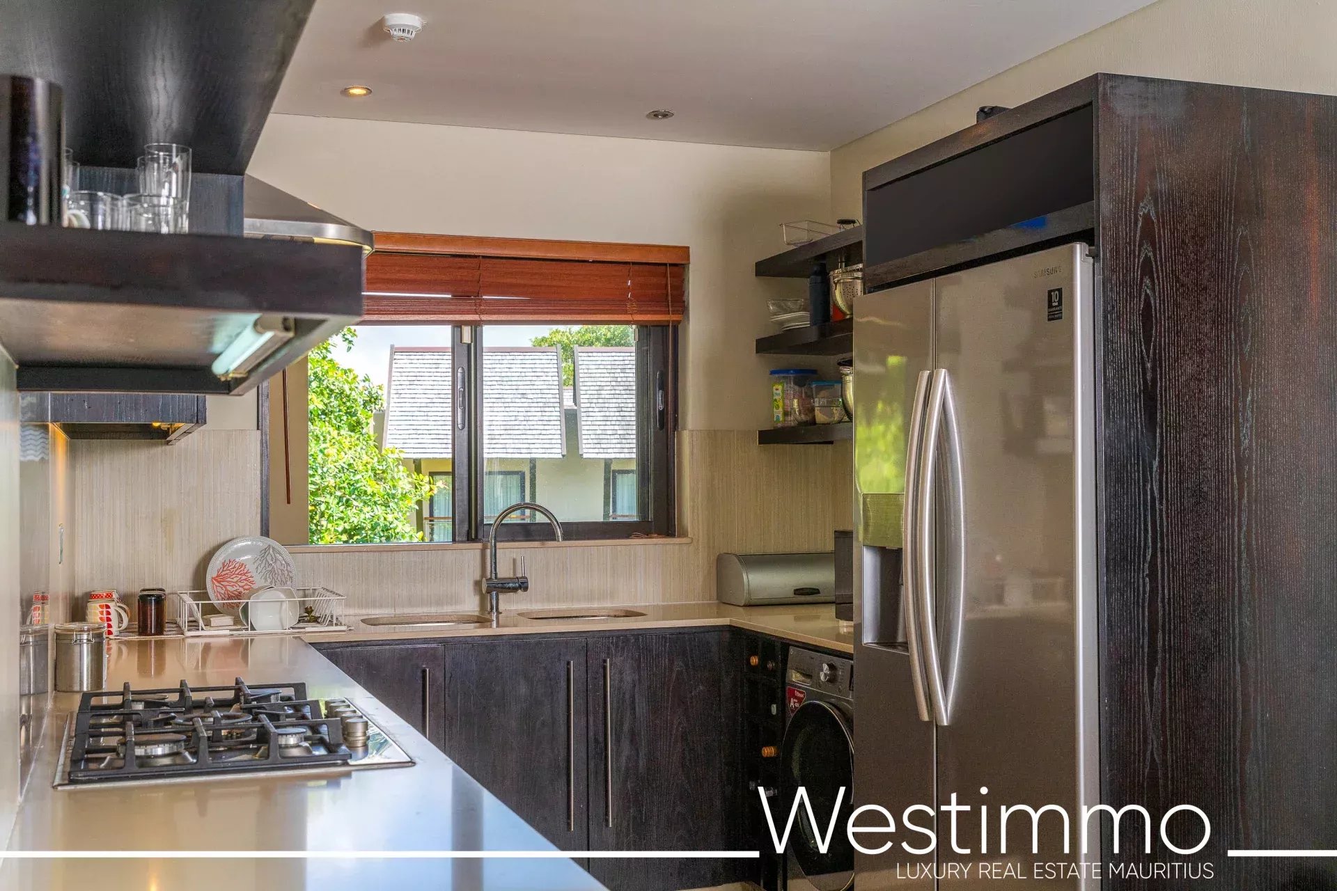 BEAU CHAMP – Appartement de 164m² avec piscine privée et 2 chambres