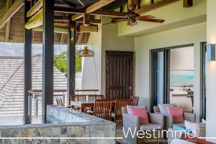 BEAU CHAMP – Appartement de 164m² avec piscine privée et 2 chambres à vendre