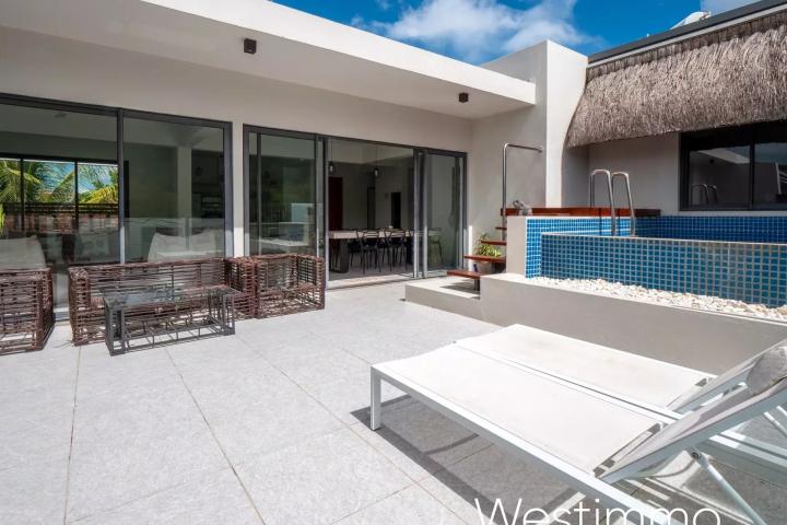 Penthouse 3 chambres avec ponton à La Balise Marina à vendre à Rivière Noire