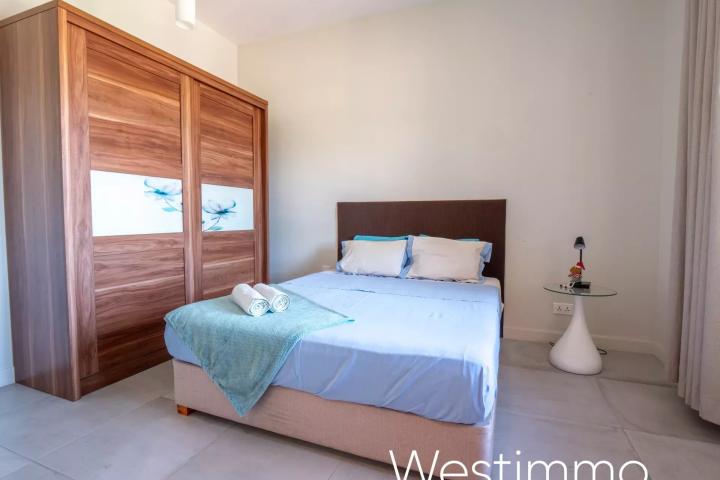 Penthouse 3 chambres avec ponton à La Balise Marina à vendre à Rivière Noire