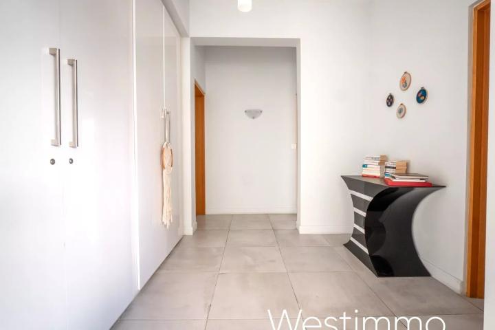 Penthouse 3 chambres avec ponton à La Balise Marina à vendre à Rivière Noire