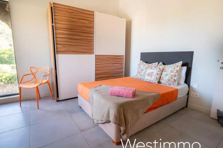 Penthouse 3 chambres avec ponton à La Balise Marina à vendre à Rivière Noire