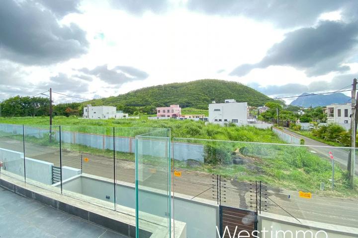 Sodnac – Maison moderne meublée à louer à Sodnac avec piscine et rooftop à Quatre Bornes