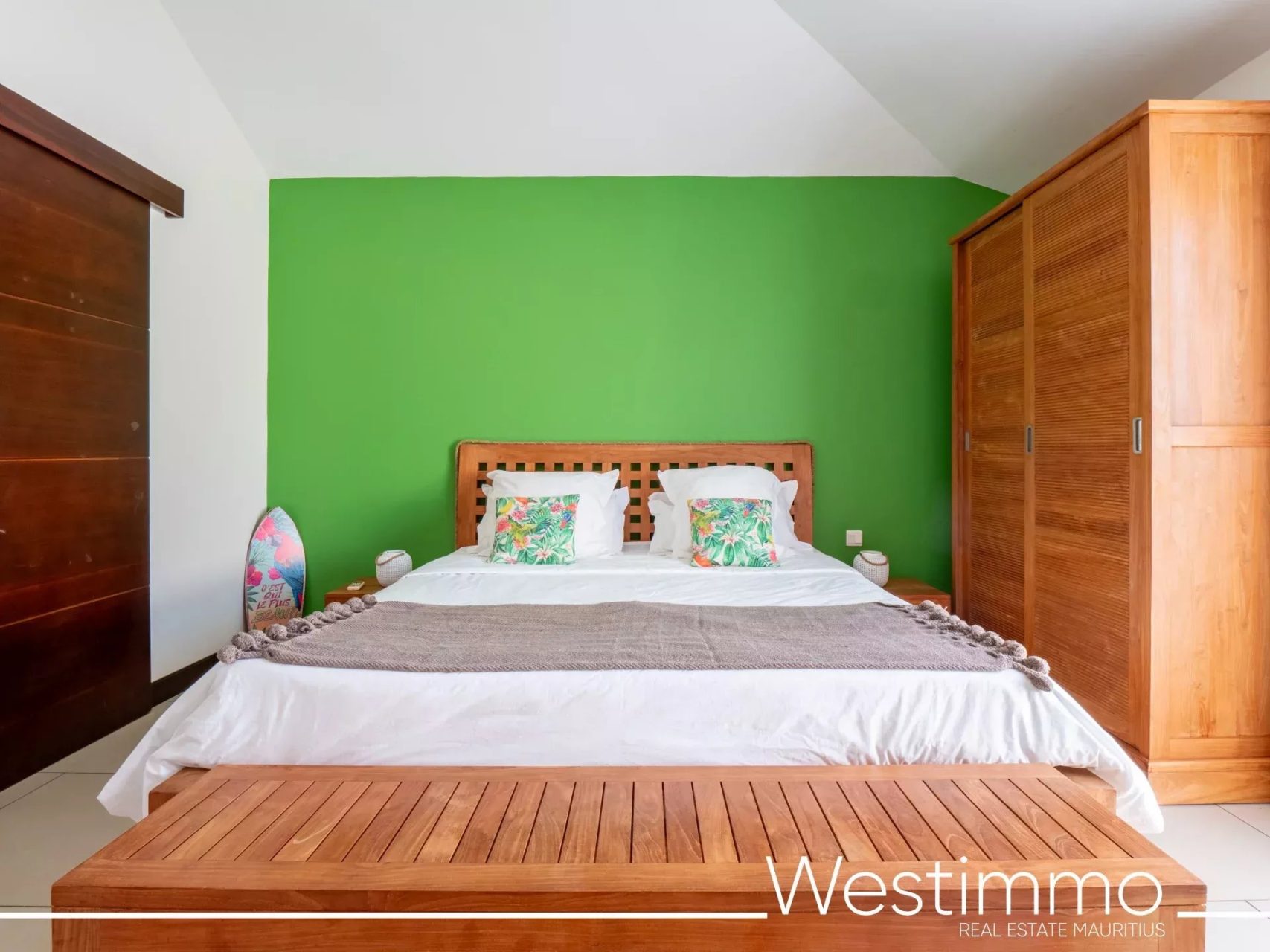 Villa de plain-pied 5 chambres avec vue sur le Rempart à vendre à Cascavelle