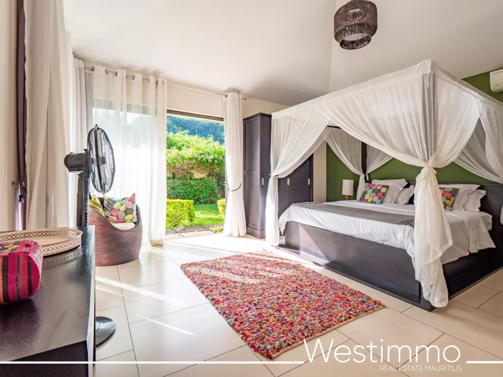Villa de plain-pied 5 chambres avec vue sur le Rempart à vendre à Cascavelle