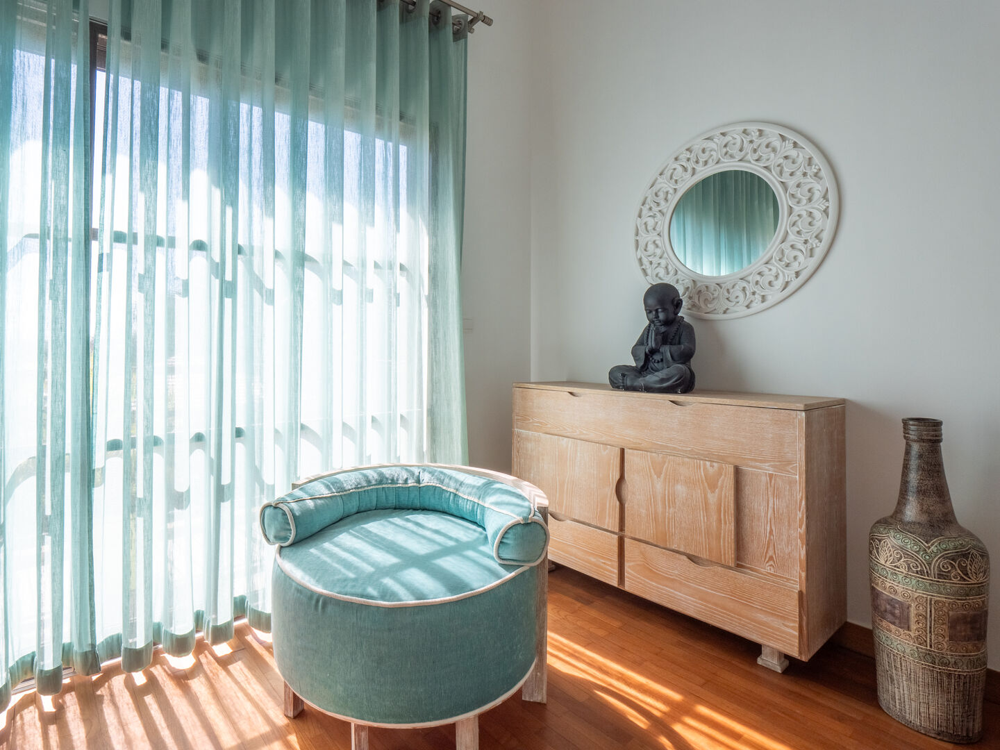 Villa 3 chambres en suite , piscine et jacuzzi