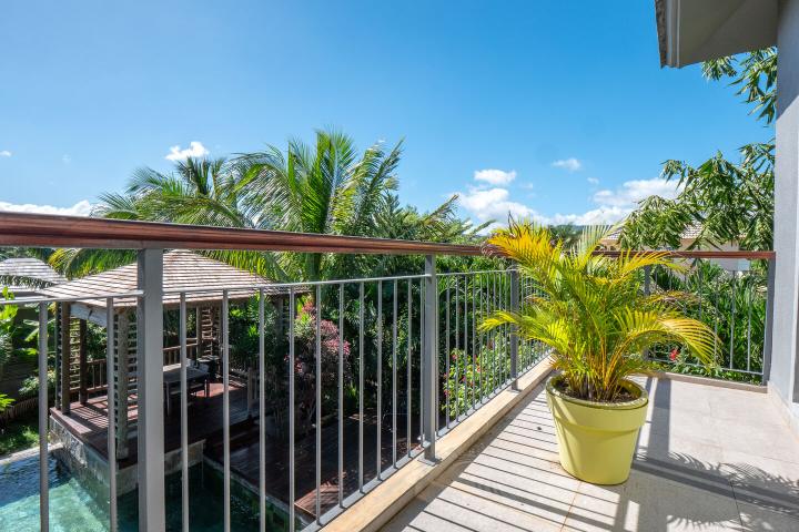 Villa 3 chambres en suite , piscine et jacuzzi à vendre à Tamarin