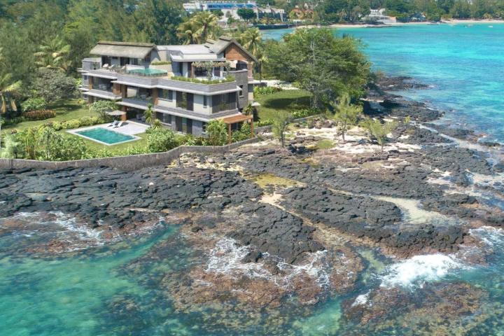 Appartement pieds dans l'eau en location de vacances à Péreybère