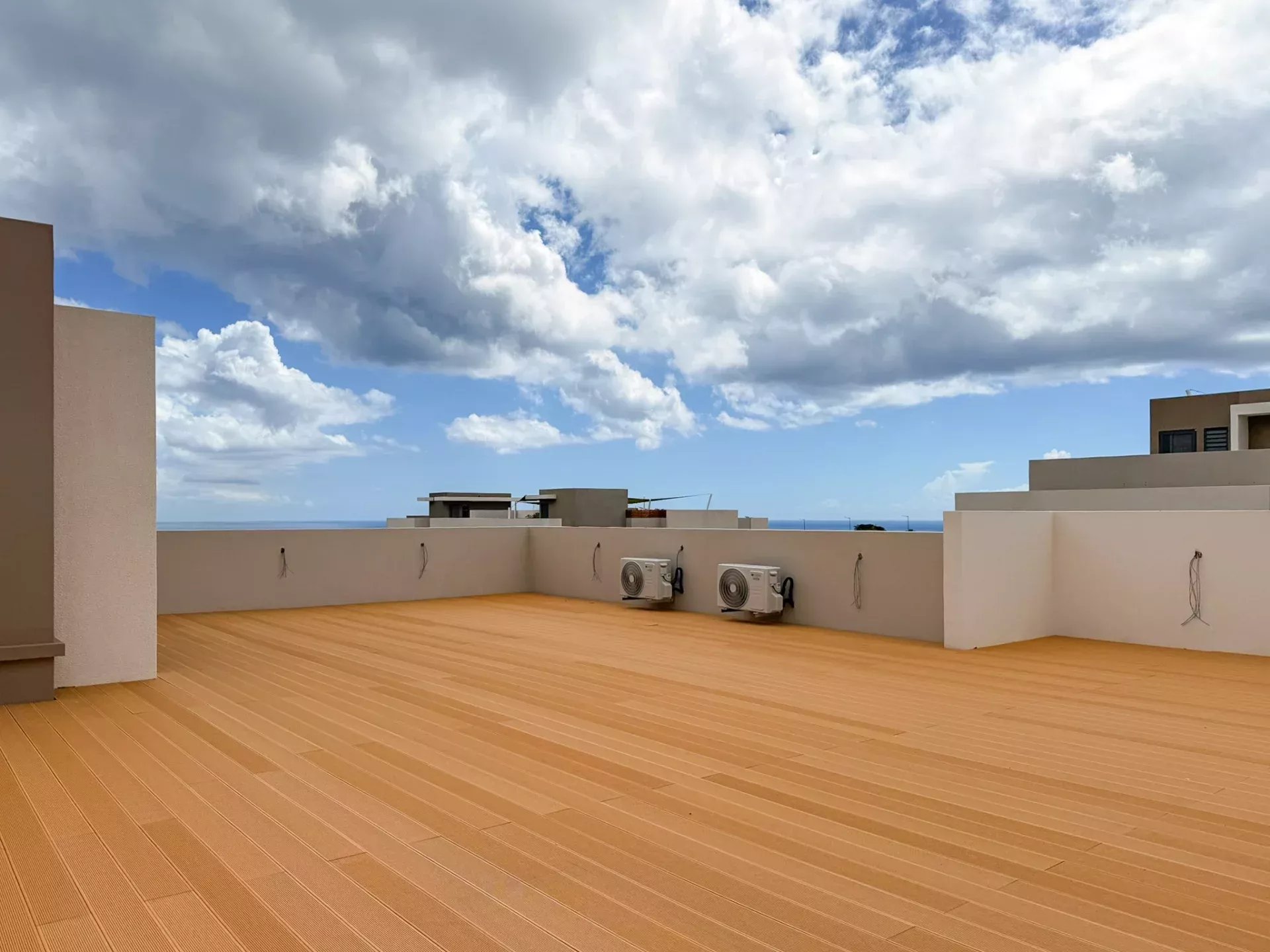 Appartement 3 chambres avec rooftop privé et vue mer à Flic en Flac à vendre