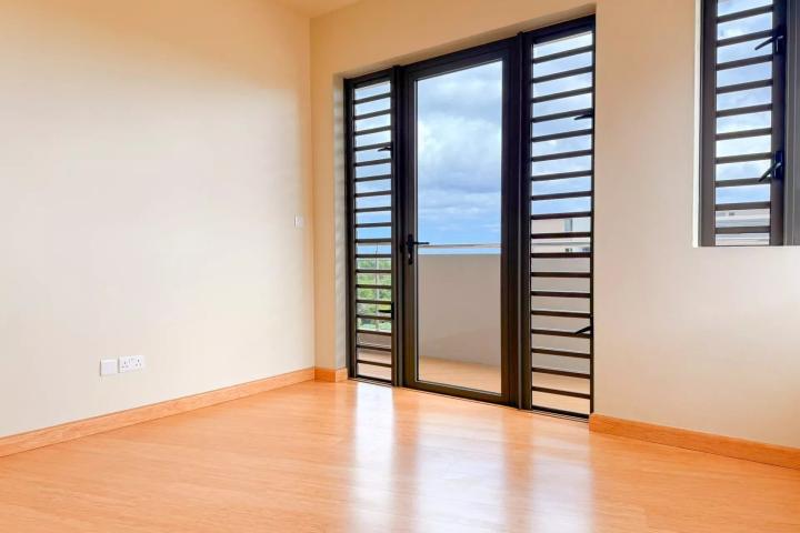 3-bedroom apartment with private rooftop and sea view in Flic en Flac