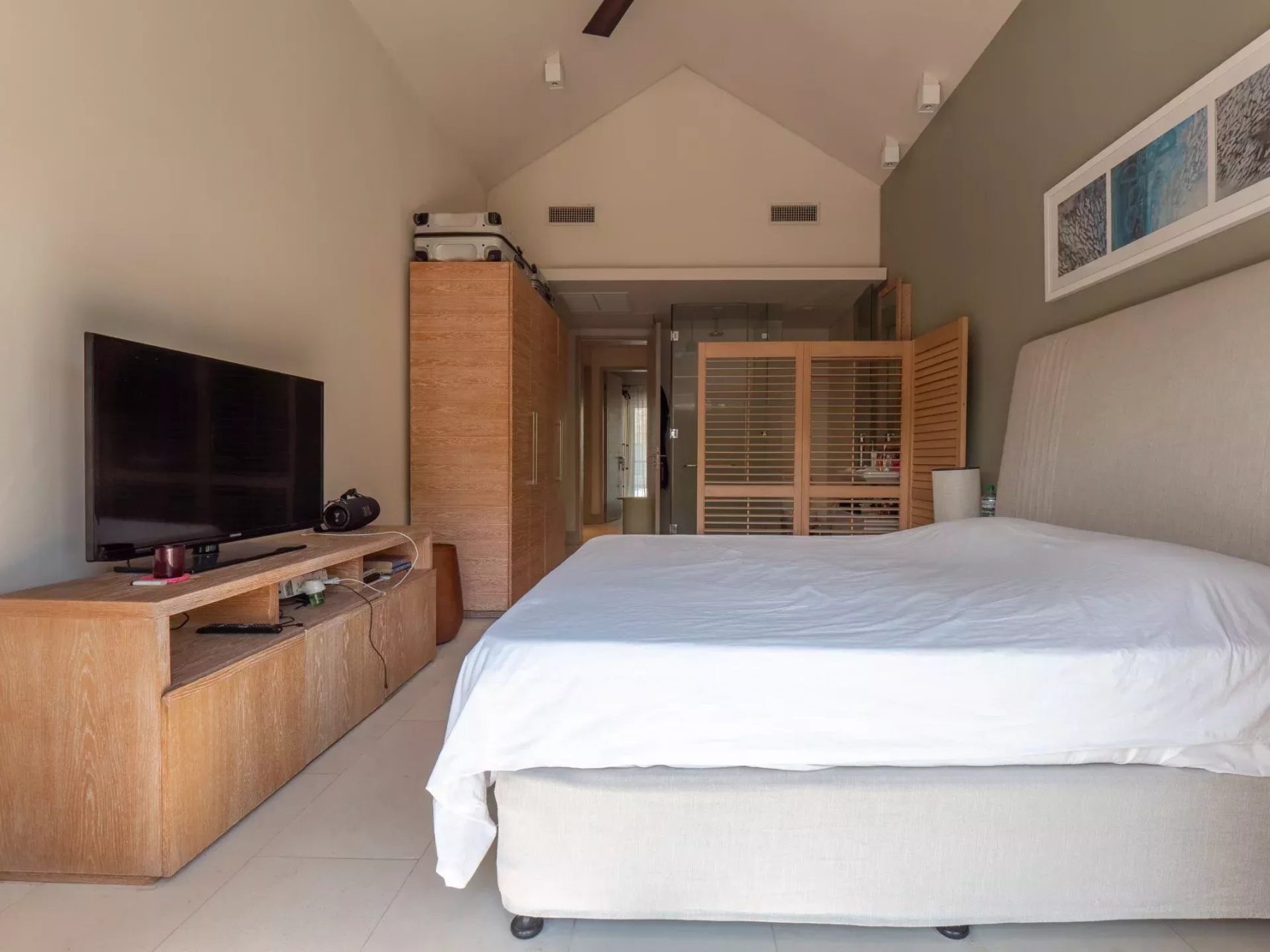 3-bedroom duplex with private pontoon in La Balise Marina for sale in Black River