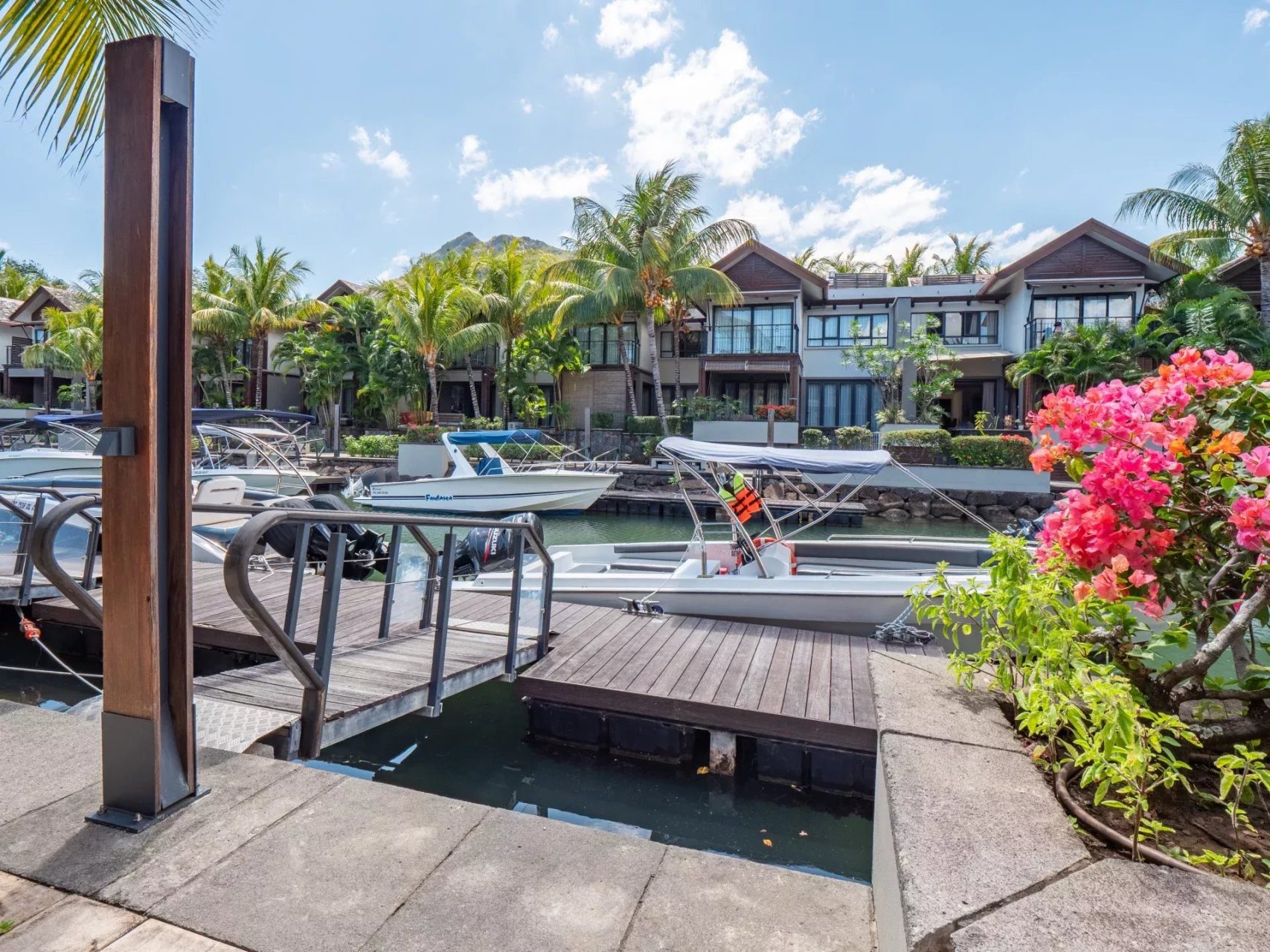 3-bedroom duplex with private pontoon in La Balise Marina for sale in Black River