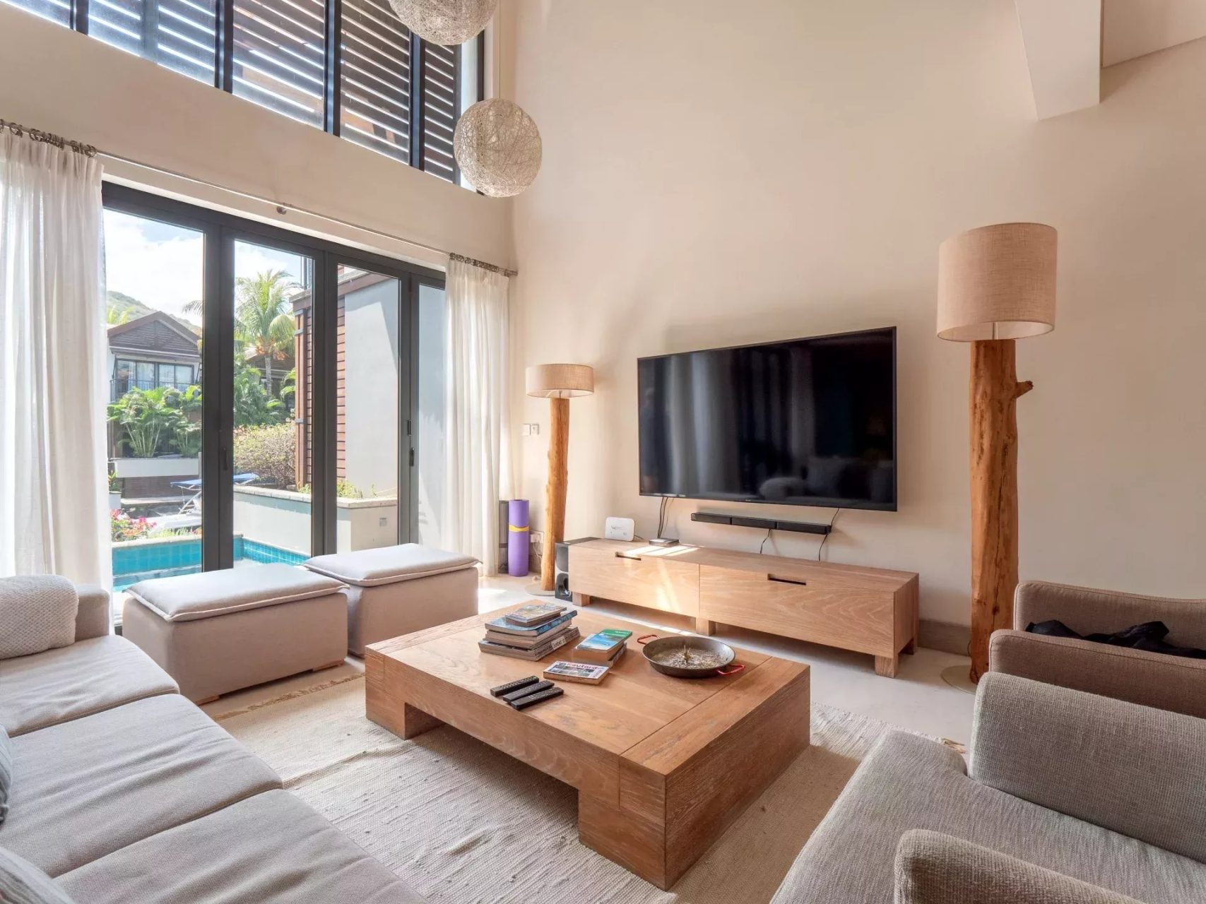 3-bedroom duplex with private pontoon in La Balise Marina for sale in Black River