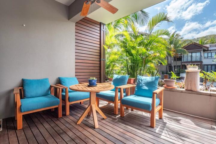 Duplex 3 chambres avec ponton privé à La Balise Marina à vendre à Rivière Noire