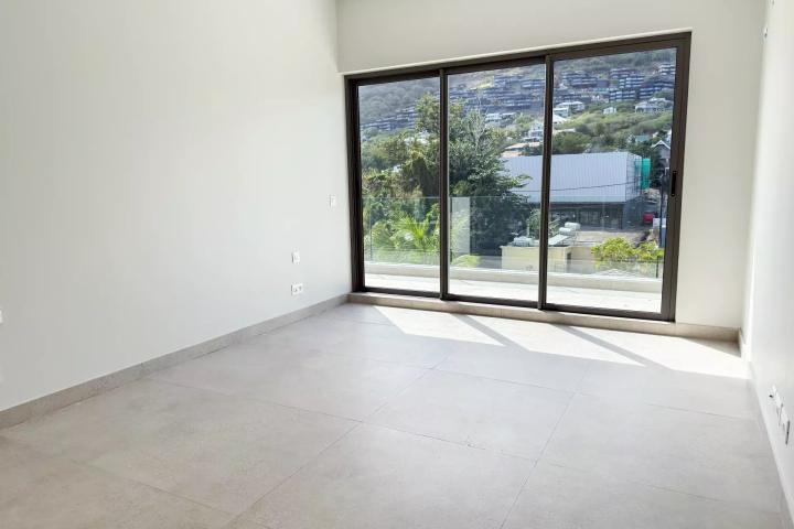 TAMARIN – Penthouse à vendre avec 3 chambres et grande surface de 333 m²