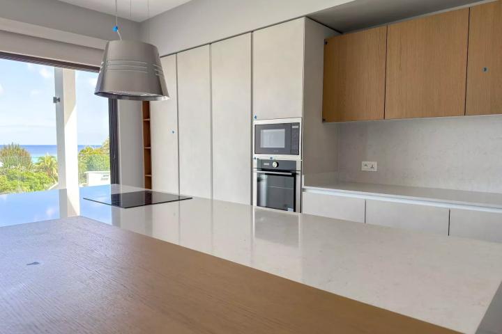 TAMARIN – Penthouse à vendre avec 3 chambres et grande surface de 333 m²