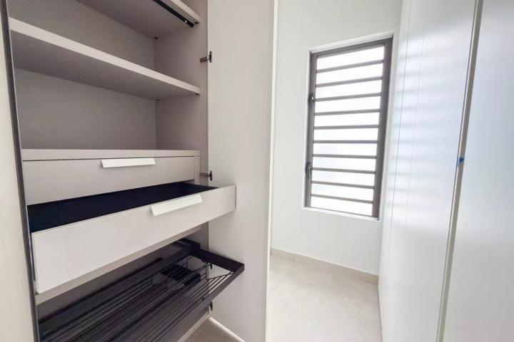 TAMARIN – Penthouse à vendre avec 3 chambres et grande surface de 333 m²
