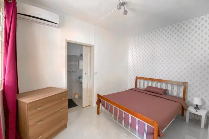 PEREYBERE - seasonal rental, 3-bedroom ground-floor villa apartment