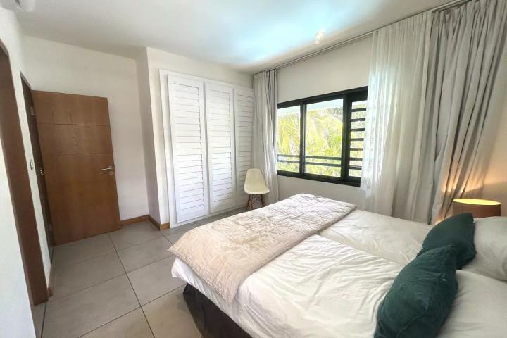 Villa premium à vendre avec jardin tropical et architecture contemporaine à Tamarin