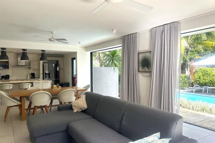 Villa premium à vendre avec jardin tropical et architecture contemporaine à Tamarin
