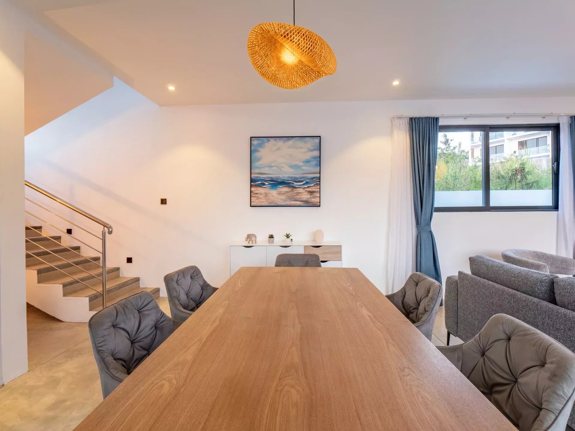 Villa neuve avec piscine privée à louer à La Gaulette