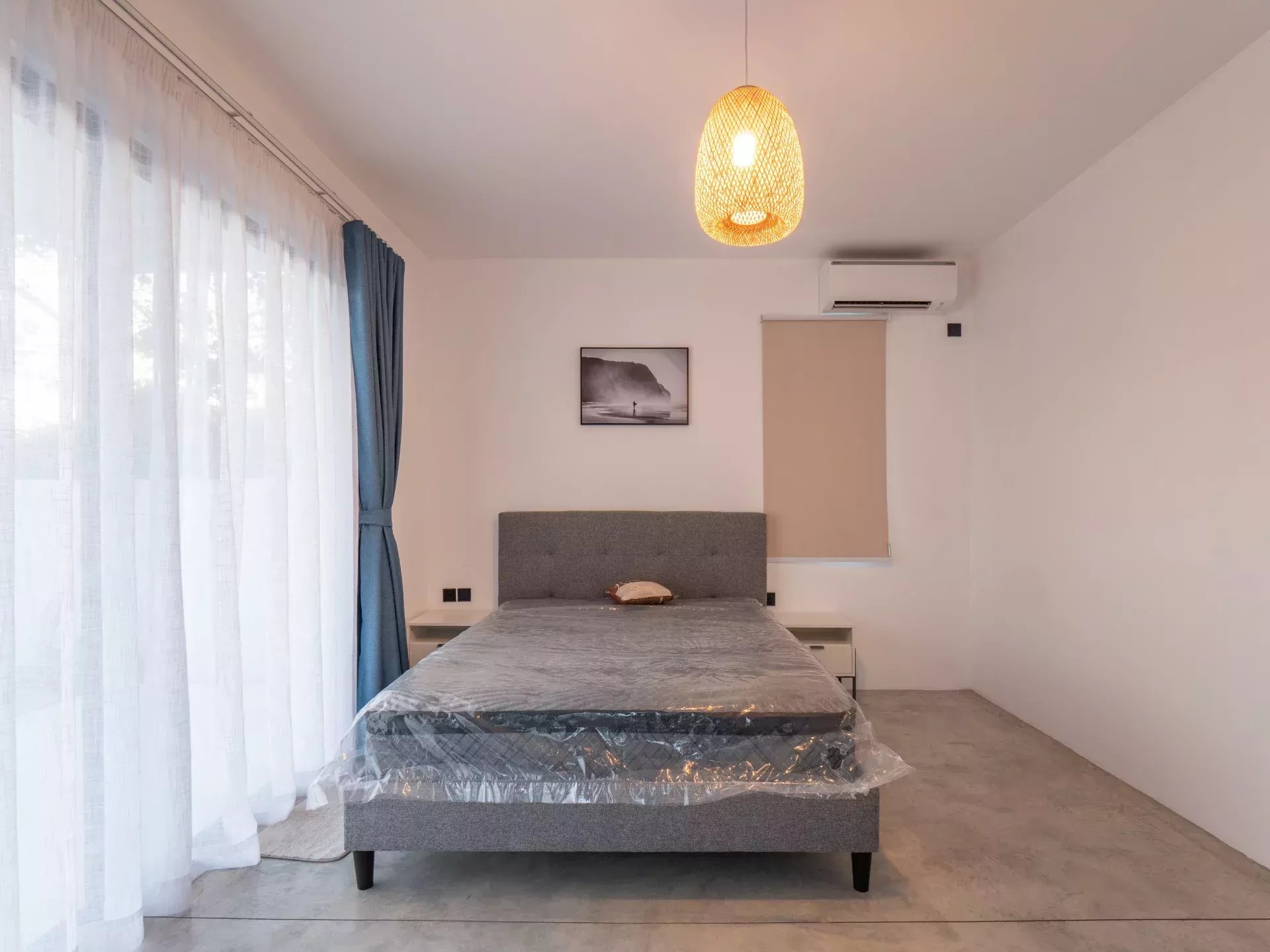 Villa neuve avec piscine privée à louer à La Gaulette