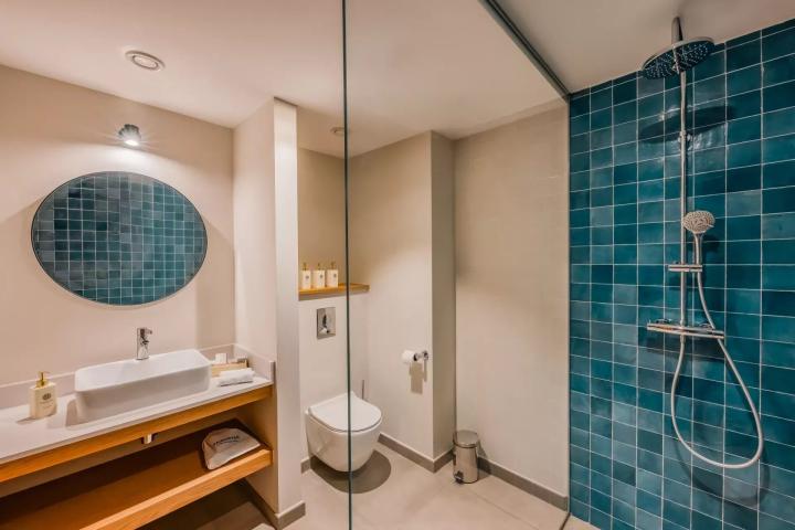 Penthouse à vendre à Rivière Noire avec 4 chambres et piscine privée de 500m²