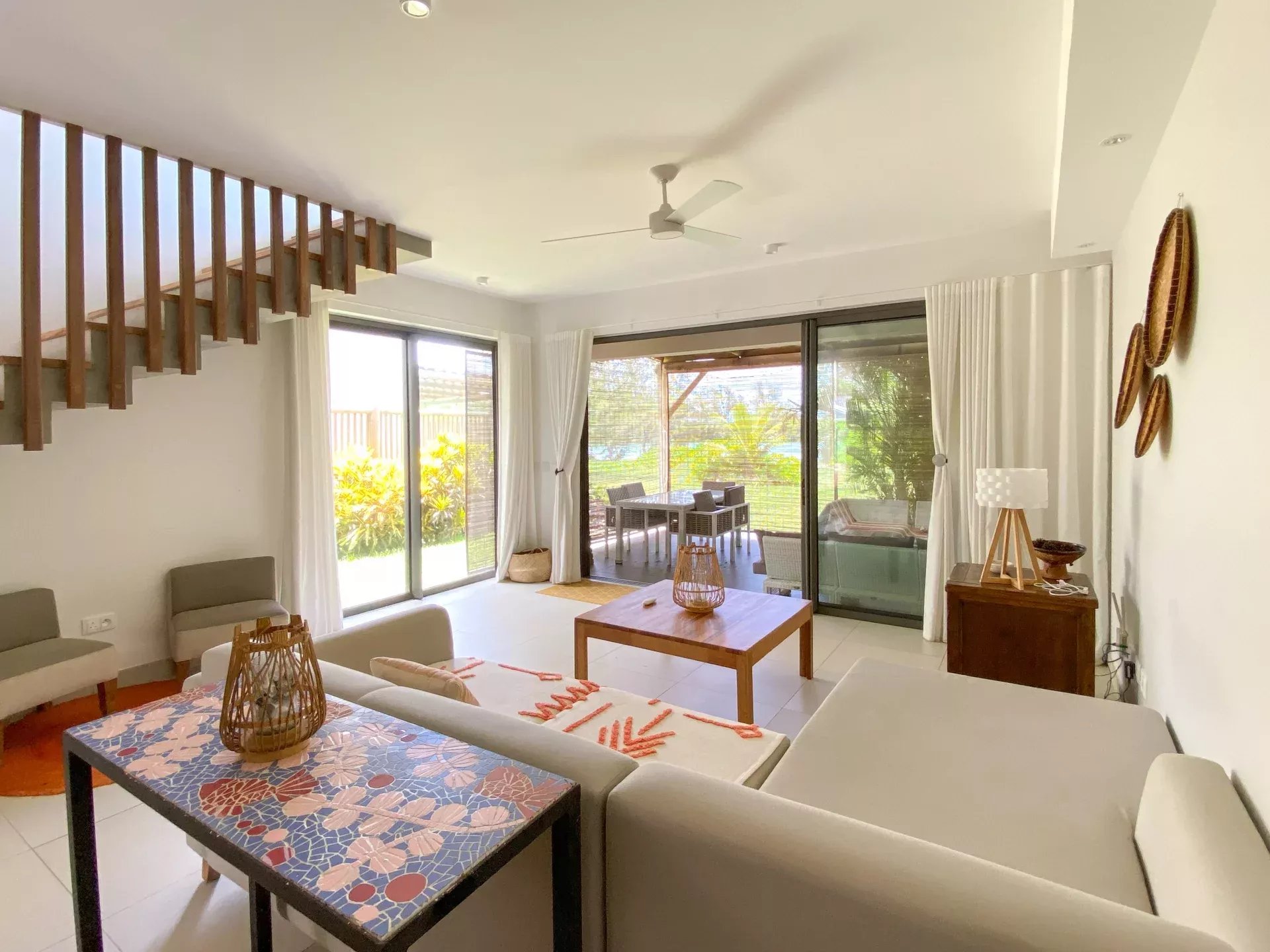 GRAND GAUBE - magnificent modern duplex by the Barachois