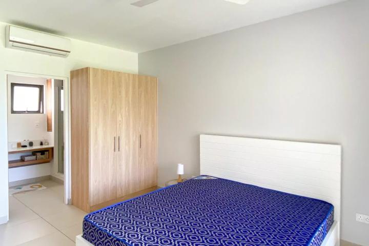 GRAND GAUBE – Magnifique duplex moderne au bord du Barachois à louer