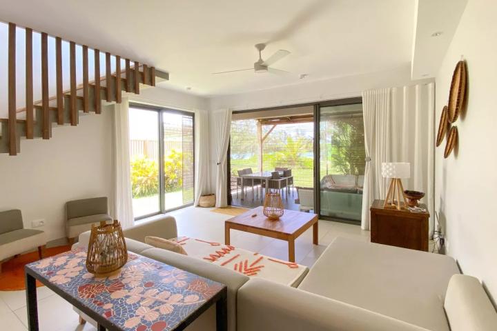GRAND GAUBE – Magnifique duplex moderne au bord du Barachois à louer
