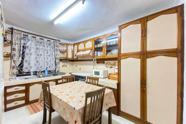 QUATRE BORNES - элегантный апартамент 135 м² в аренду, комфорт и идеальная локация