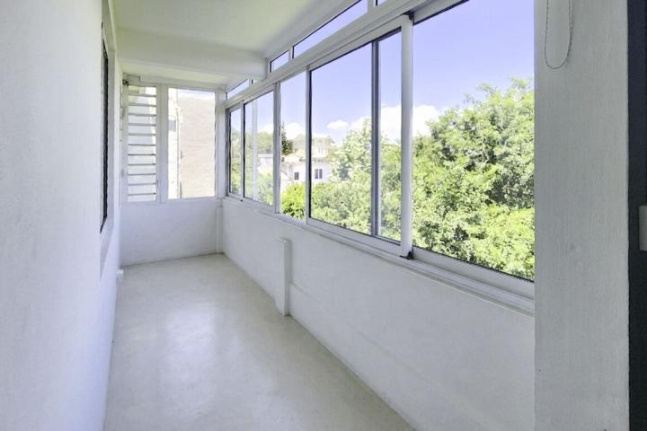 180 sqm furnished apartment with panoramic view for rent in Floréal