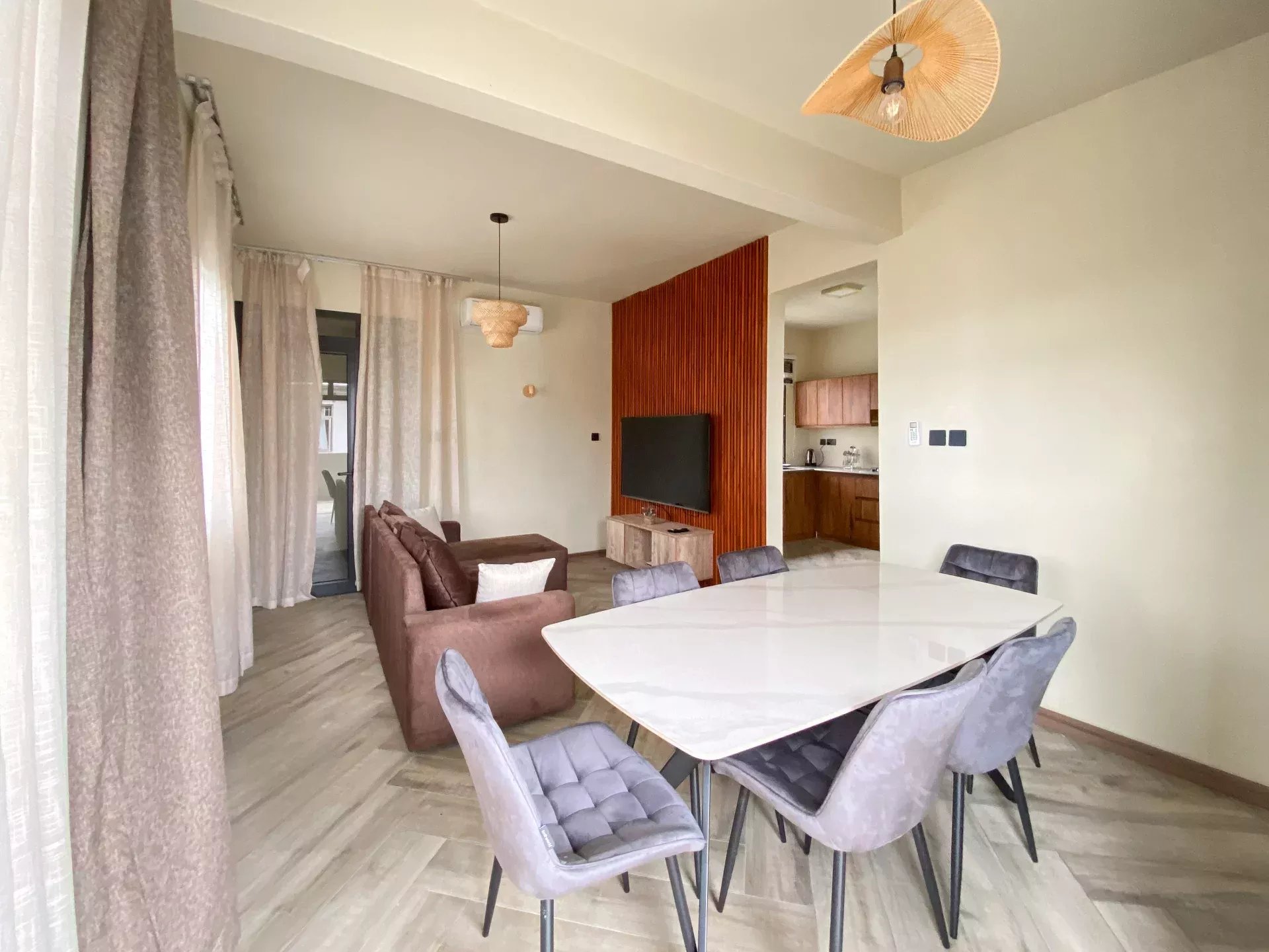 Trou aux Biches – À louer appartement neuf de 2 chambres avec piscine
